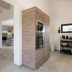 Casa de Férias Lovely In With Kitchen *