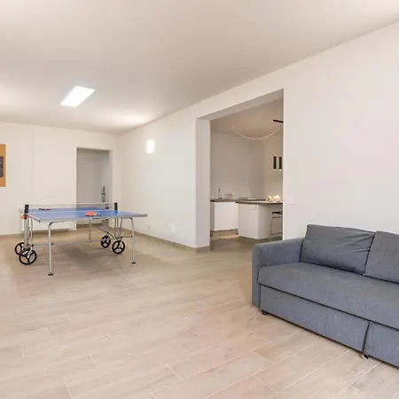 Сasa de vacaciones Lovely In With Kitchen *